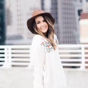 Meet your Posher, Kenzie